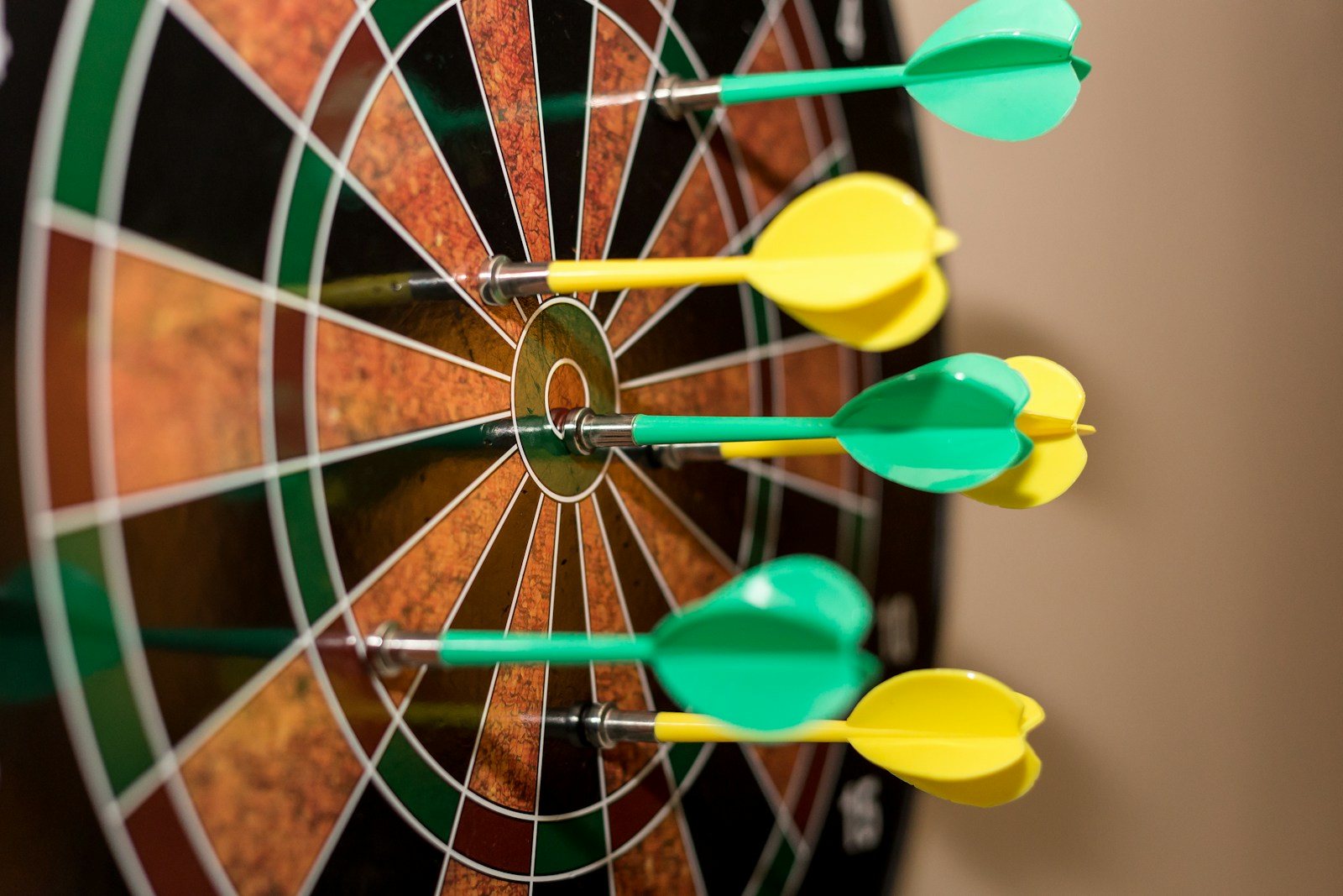 green, red, and yellow dartboard